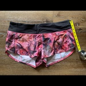 Lululemon speed up shorts